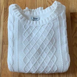 Cable knit Sweater